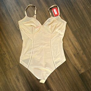 Spanx Haute Contour Nouveau Thong Bodysuit XL